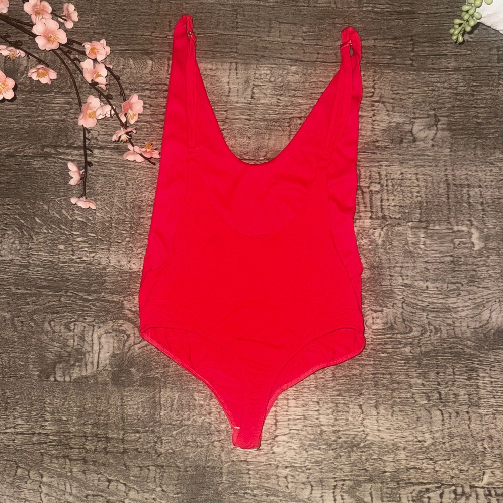 Fashion Nova Bodysuit Coral Red Low Back Deep Side High Leg Y2K Baddie Medium - Picture 6 of 7